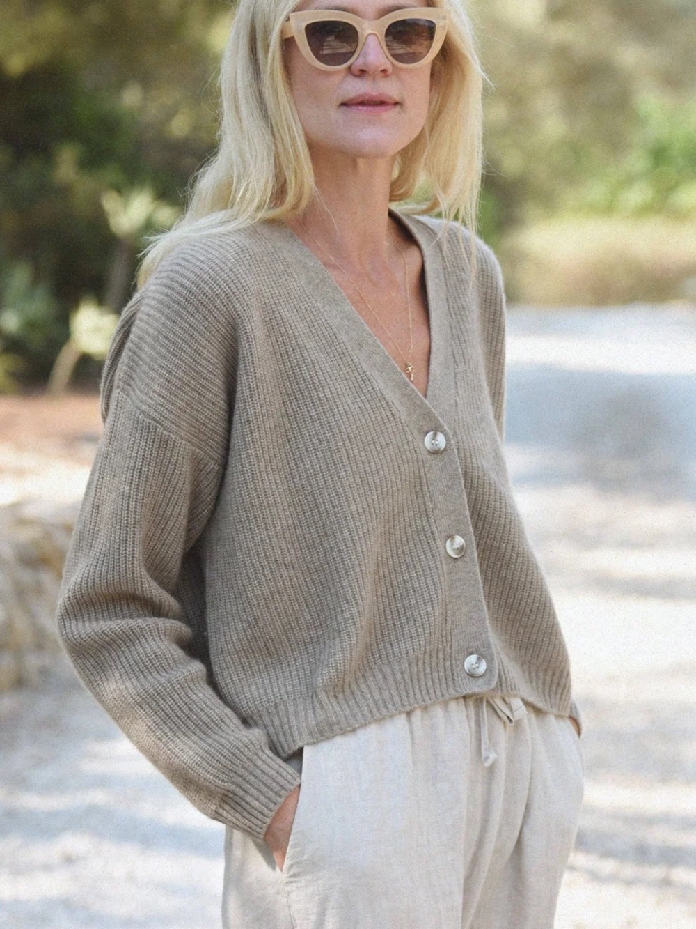 Beachwood The Cashmere Muma Cropped Cardigan // Rye